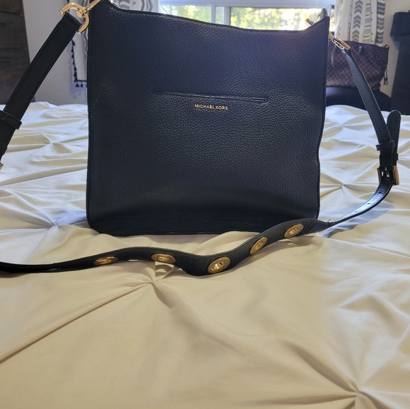 Michael Kors Pebbled Leather Guitar Strap Messenger Bag - Picture 3 of 6